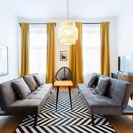 Apartament Lupolo